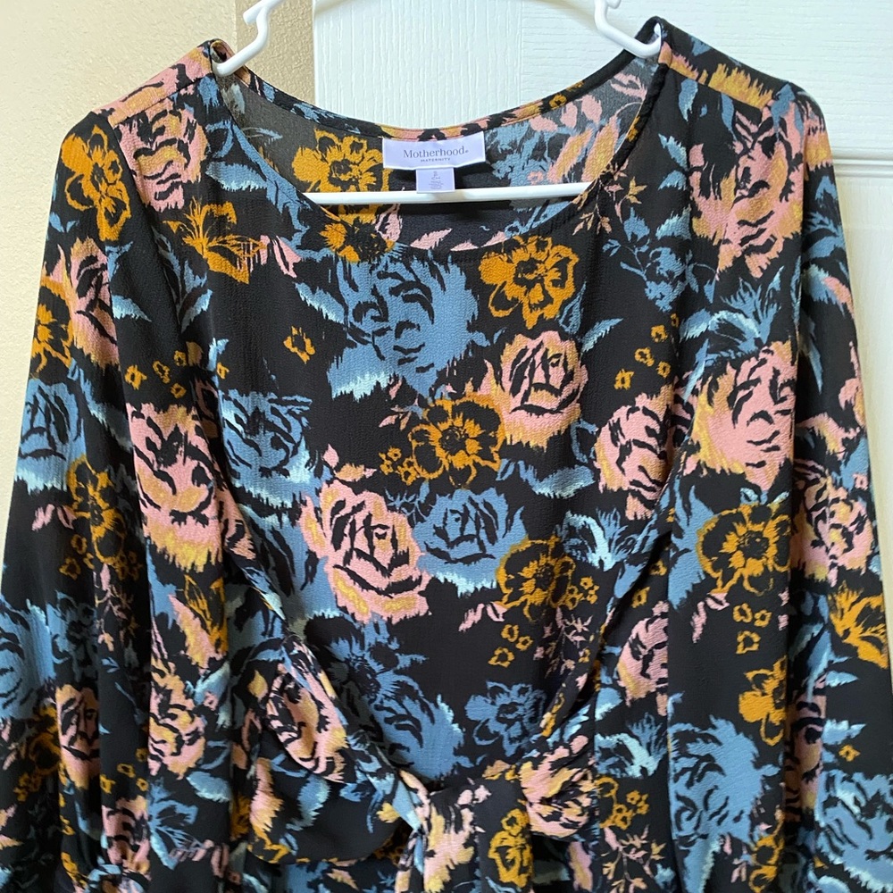 Motherhood Maternity Top